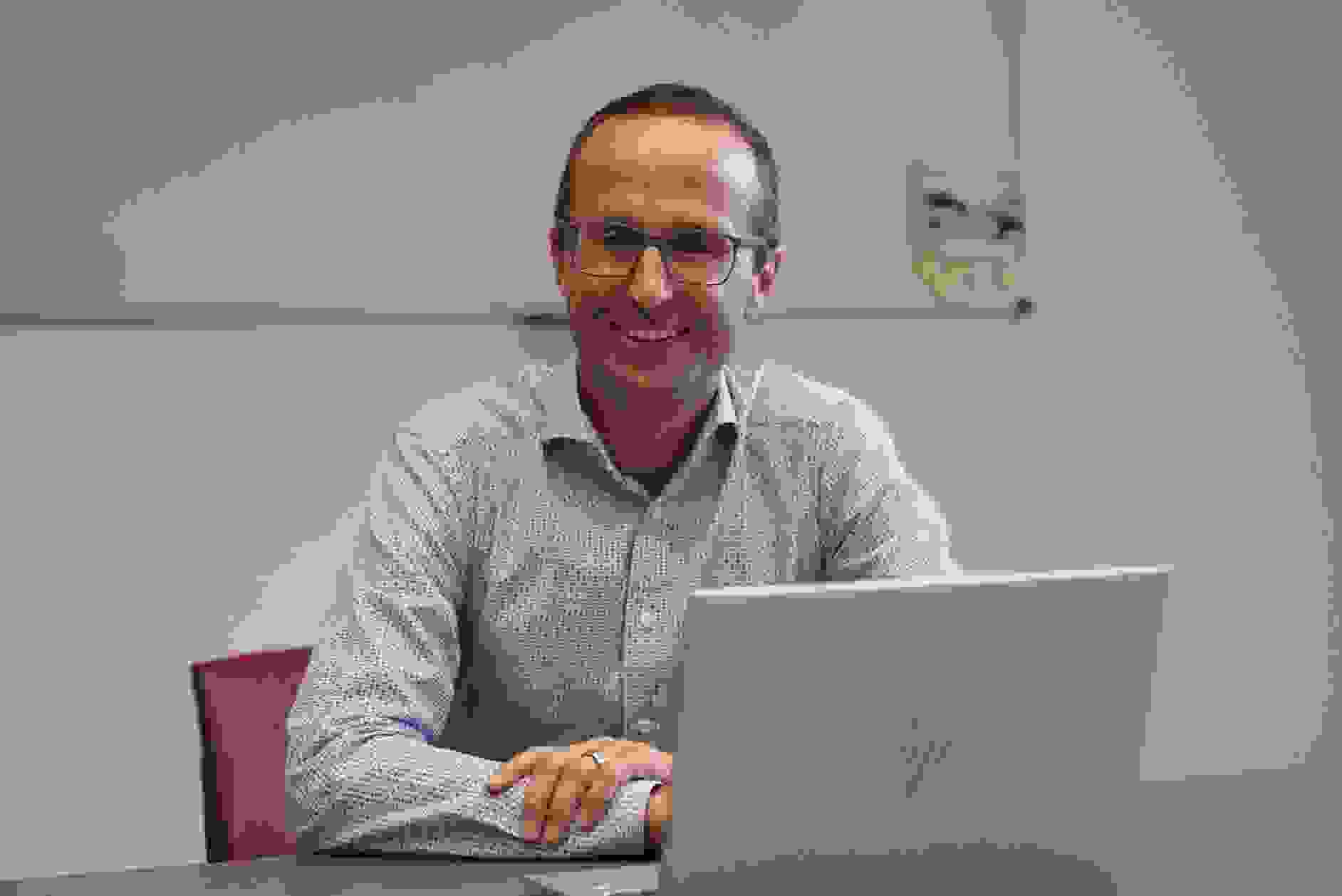 Helmut Perreten Helmut Perreten